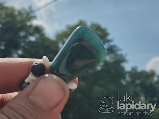 Blue Jadeite >> Mayan Hatchet Pendant >> Snake Vertebrae Accent Beads >> Jade Beads