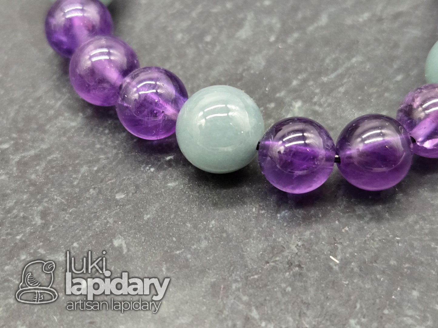 Guatemalan Jadeite with Amethyst Bracelet >>  10mm >> 6.5 Inches Stretch >> Hand Made Beads >> High Quality Amethyst